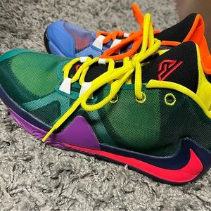 6.5 youth boys basketball sneakers